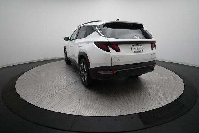 Photo of 2024 White Pearl Hyundai TUCSON Plug-In Hybrid