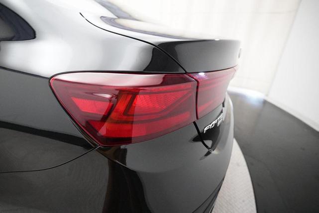 Photo of 2020 Aurora Black Pearl Kia Forte