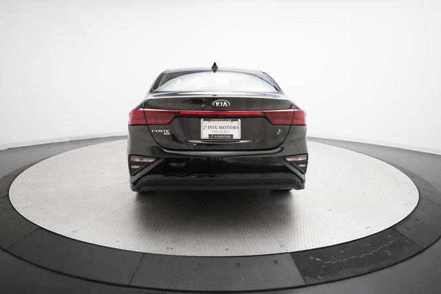 Photo of 2020 Aurora Black Pearl Kia Forte