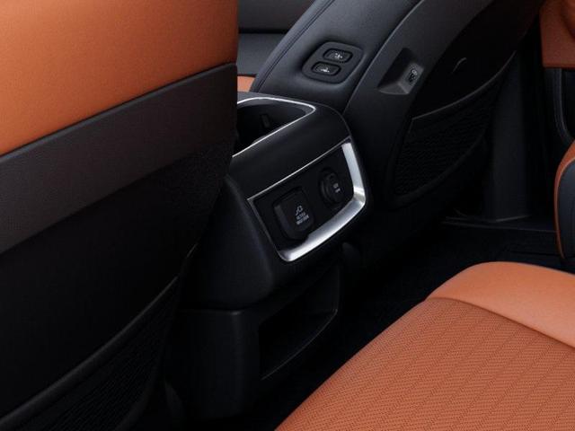 Photo of 2026 Aurora Black Pearl Kia Carnival Hybrid