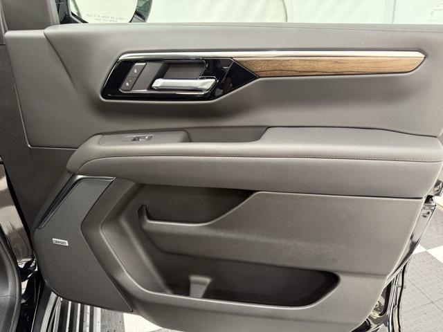 Photo of 2026 Black Chevrolet Tahoe