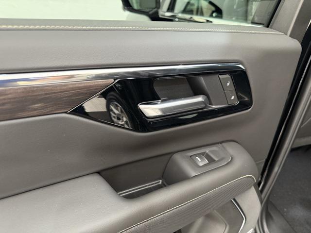 Photo of 2025 Black Chevrolet Tahoe