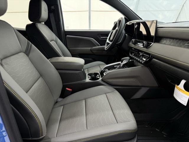 Photo of 2026 Reef Blue Metallic Chevrolet Colorado
