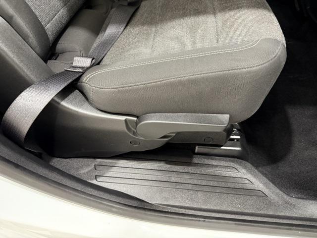 Photo of 2025 Summit White GMC Acadia