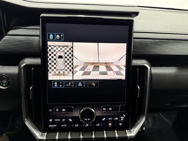 Photo of 2025 Summit White GMC Acadia