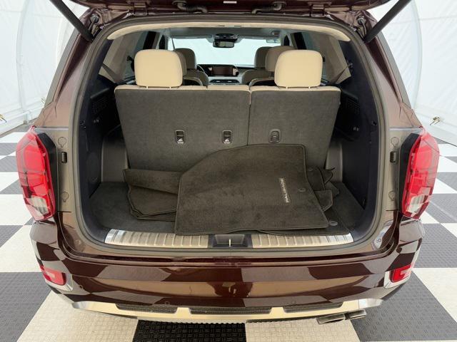 Photo of 2022 Sierra Burgundy Hyundai PALISADE