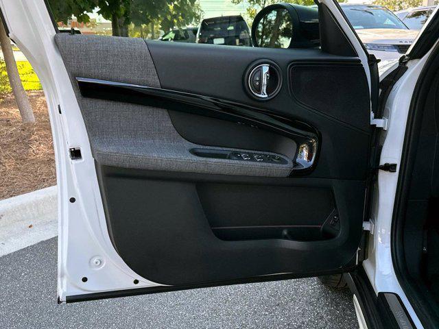 Photo of 2024 Nanuq White Metallic MINI Countryman