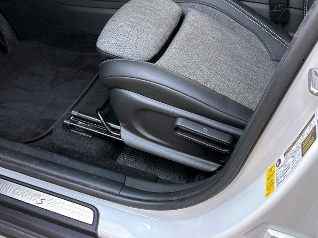 Photo of 2024 Nanuq White Metallic MINI Countryman