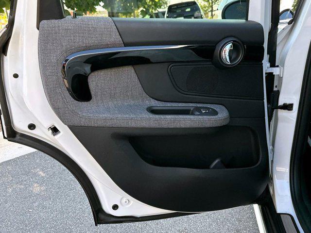 Photo of 2024 Nanuq White Metallic MINI Countryman