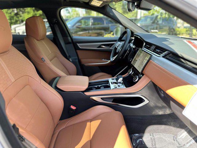 Photo of 2026 Fuji White Jaguar F-PACE