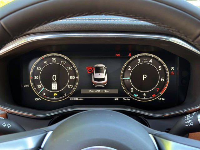 Photo of 2026 Fuji White Jaguar F-PACE
