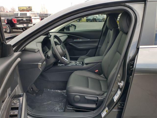 Photo of 2025 Machine Gray Metallic Mazda CX-30