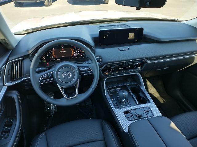 Photo of 2024 Platinum Quartz Metallic Mazda CX-90 PHEV
