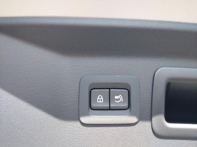 Photo of 2024 Platinum Quartz Metallic Mazda CX-90 PHEV