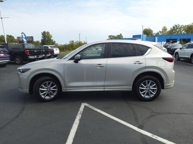 Photo of 2024 Platinum Quartz Metallic Mazda CX-5