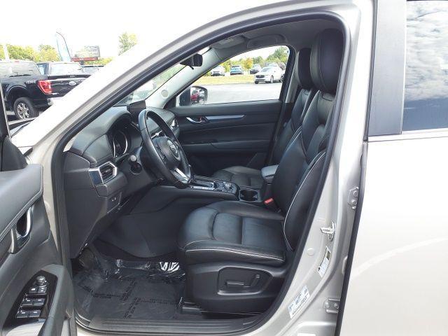 Photo of 2024 Platinum Quartz Metallic Mazda CX-5