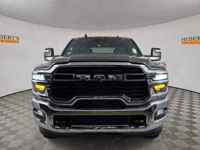 Photo of 2025 Granite Crystal Clearcoat Metallic RAM 2500