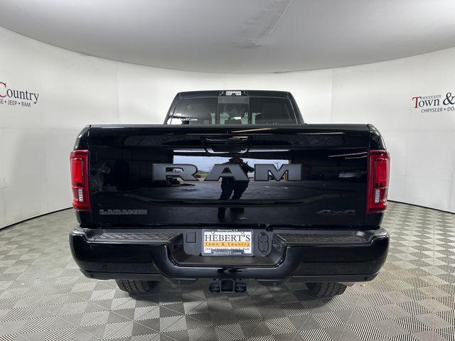 Photo of 2025 Diamond Black RAM 2500