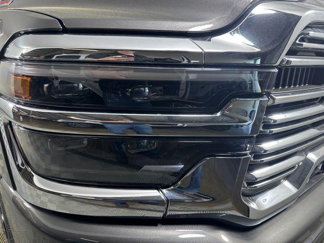 Photo of 2025 Granite Crystal Clearcoat Metallic RAM 2500