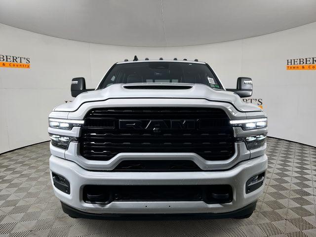 Photo of 2025 Bright White Clearcoat RAM 2500