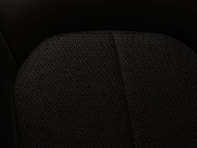 Photo of 2026 Bright White Clearcoat Chrysler Pacifica