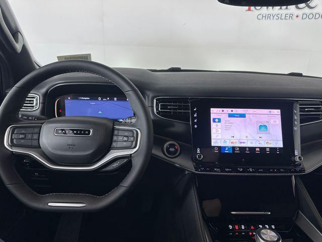 Photo of 2025 Bright White Clearcoat Jeep Wagoneer