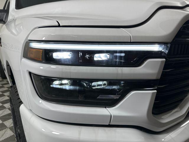 Photo of 2025 Bright White Clearcoat RAM 2500