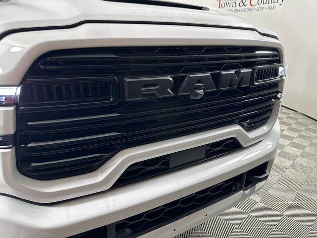 Photo of 2025 Bright White Clearcoat RAM 2500