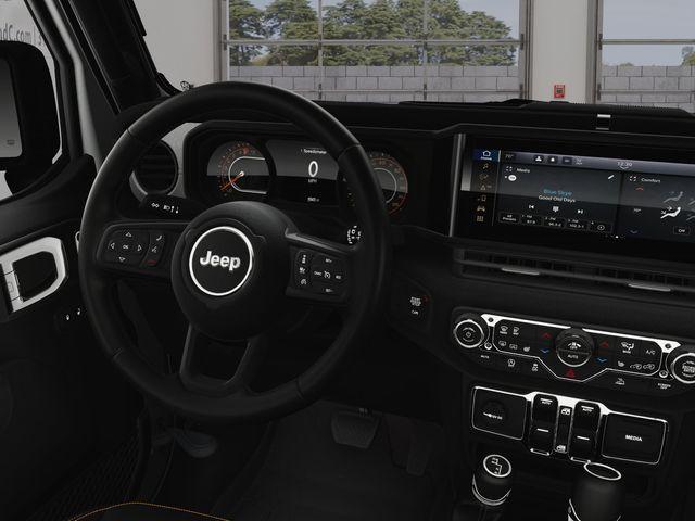 Photo of 2025 Bright White Clearcoat Jeep Wrangler