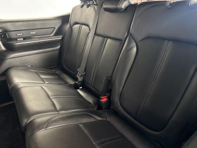 Photo of 2022 Diamond Black Jeep Wagoneer