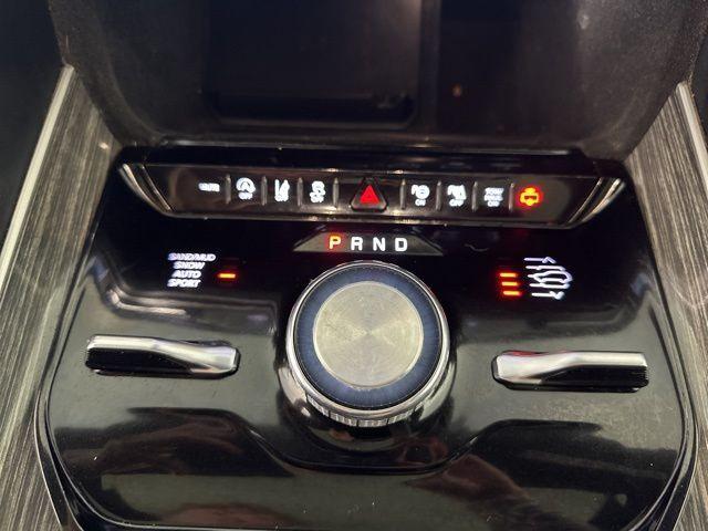 Photo of 2022 Diamond Black Jeep Wagoneer