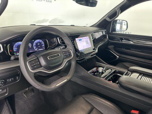 Photo of 2022 Diamond Black Jeep Wagoneer