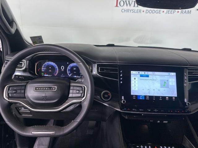 Photo of 2022 Diamond Black Jeep Wagoneer