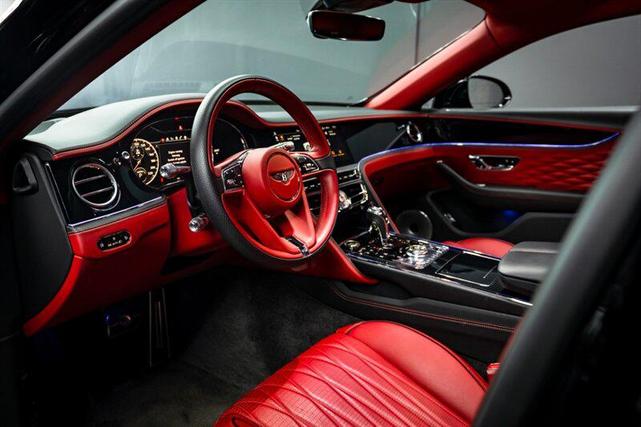 Photo of 2020 Black Bentley Flying Spur