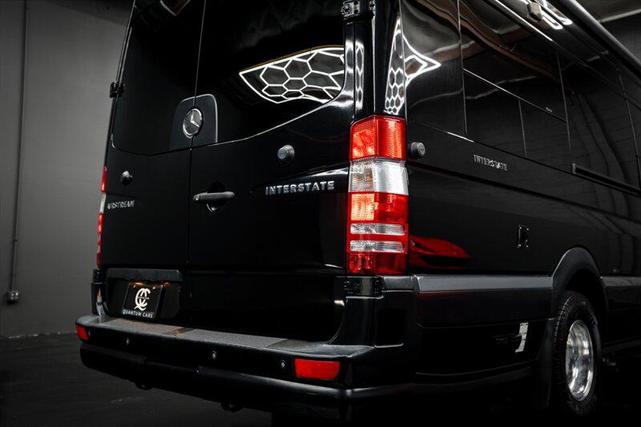 Photo of 2014 Black Mercedes-Benz Sprinter