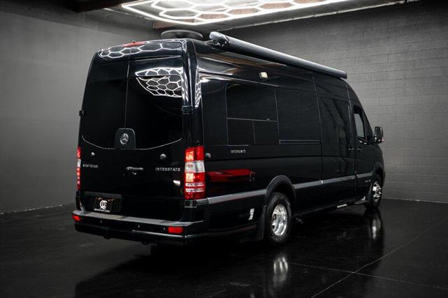 Photo of 2014 Black Mercedes-Benz Sprinter