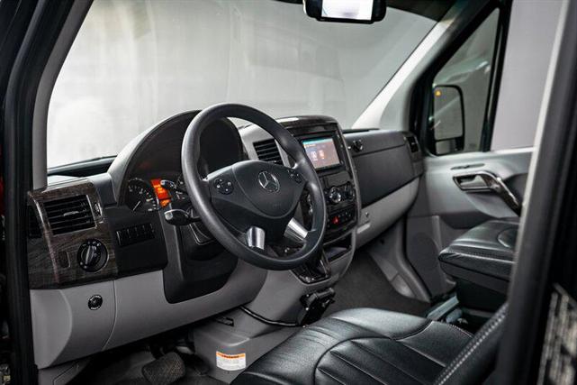Photo of 2014 Black Mercedes-Benz Sprinter