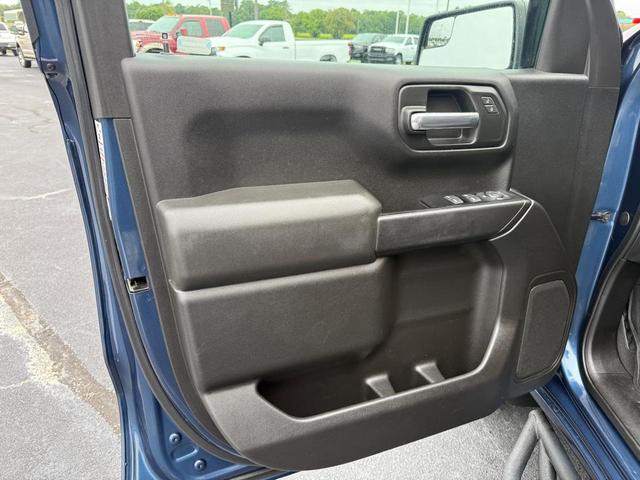 Photo of 2019 Northsky Blue Metallic Chevrolet Silverado 1500