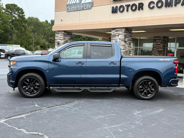 Photo of 2019 Northsky Blue Metallic Chevrolet Silverado 1500