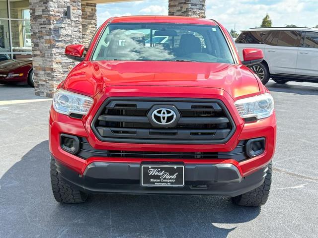 Photo of 2017 Burgundy Toyota Tacoma