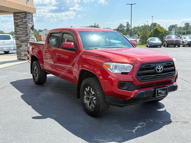 Photo of 2017 Burgundy Toyota Tacoma