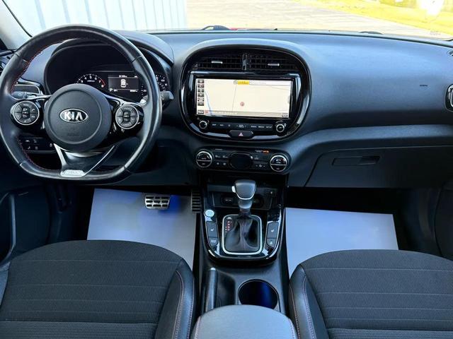 Photo of 2021 Inferno Red Kia Soul