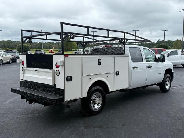 Photo of 2009 Summit White Chevrolet Silverado 2500