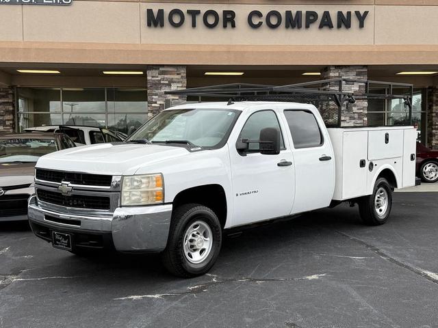 Photo of 2009 Summit White Chevrolet Silverado 2500