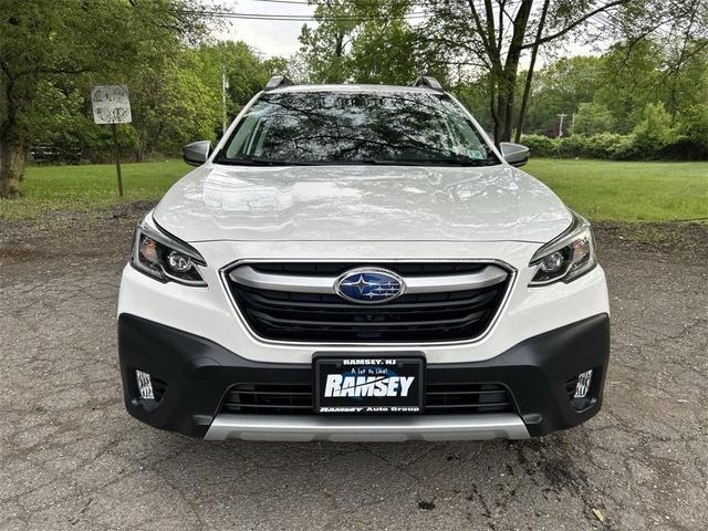 Photo of 2022 Crystal White Pearl Subaru Outback