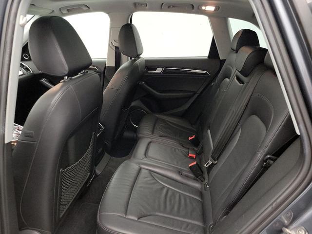 Photo of 2014 Gray Audi Q5
