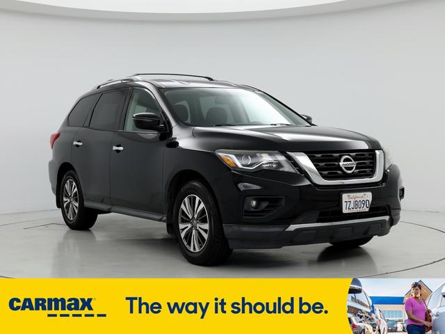 2017 Nissan Pathfinder