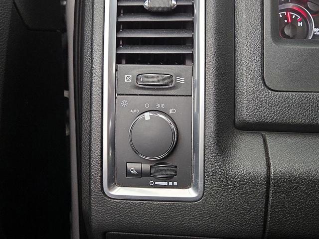 Photo of 2023 White RAM 1500 Classic