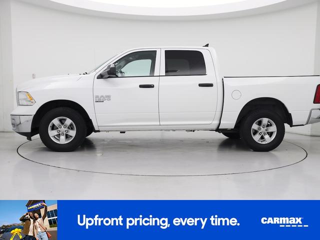 Photo of 2023 White RAM 1500 Classic