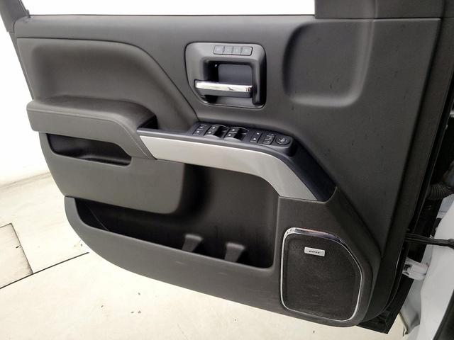 Photo of 2017 White Chevrolet Silverado 1500